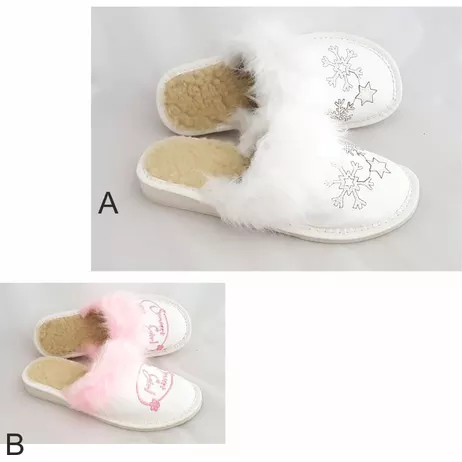 207. Pantofle damskie ocieplane