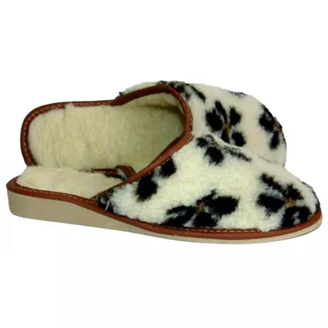 218. Pantofle damskie wełniane