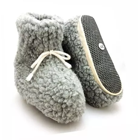 B Bambosze wełniane na filcu