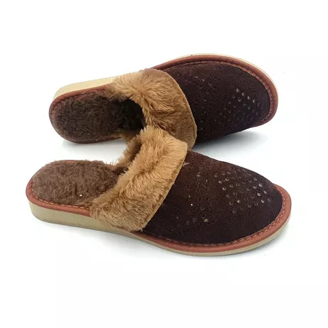 206. Pantofle damskie ocieplane