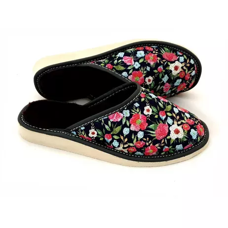 Nowe len ocieplane pantofle